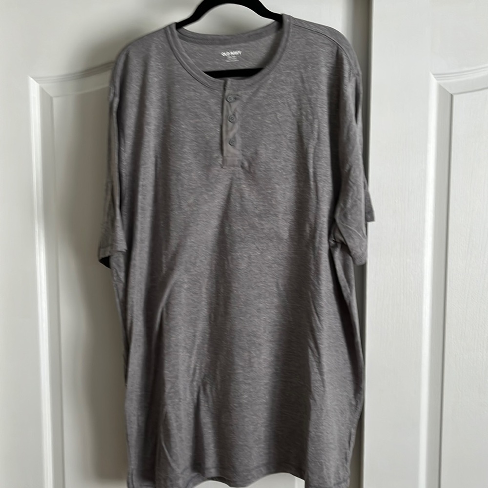 NWOT Old Navy SS Henley XXXLT 3XLT